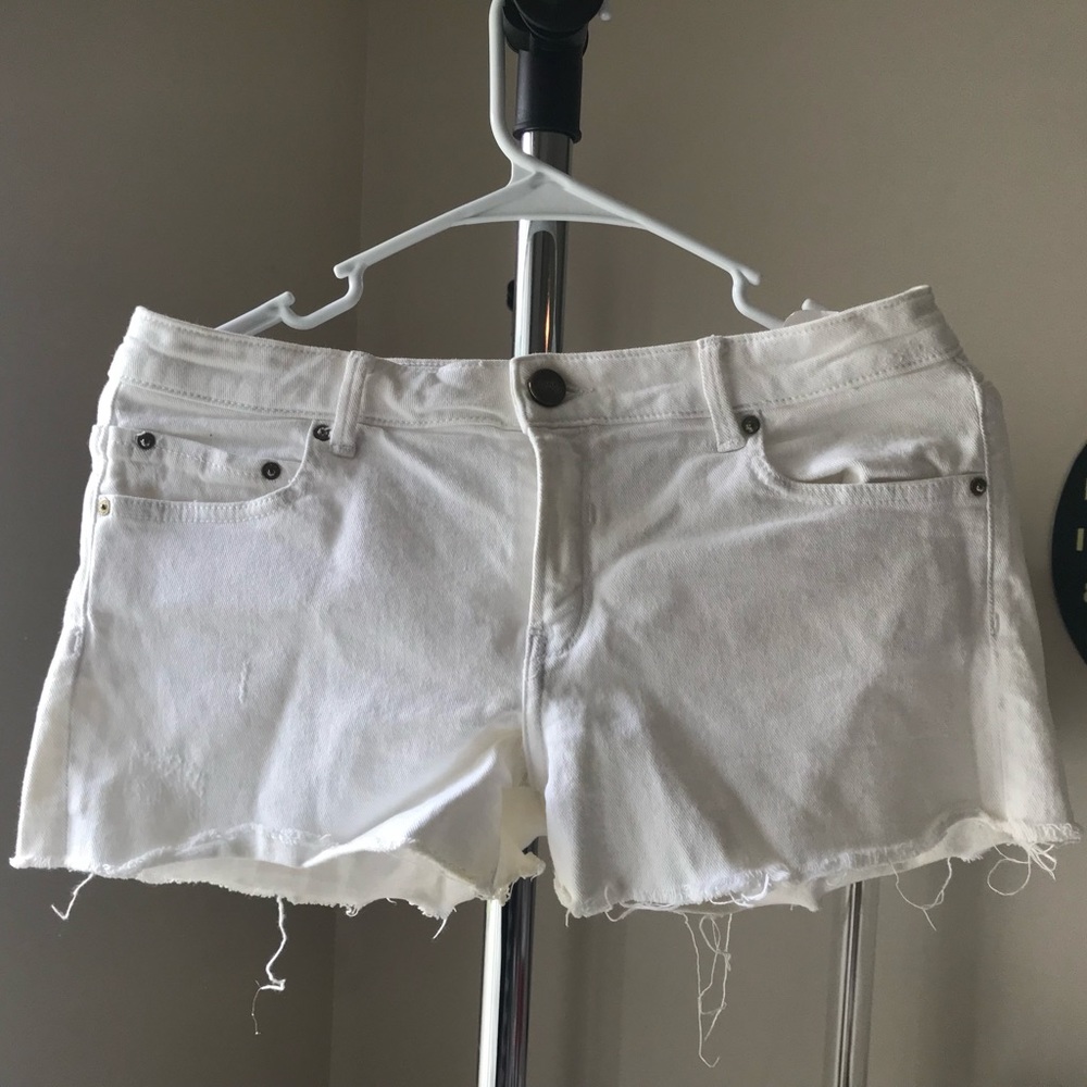 ZARA white Jean shorts